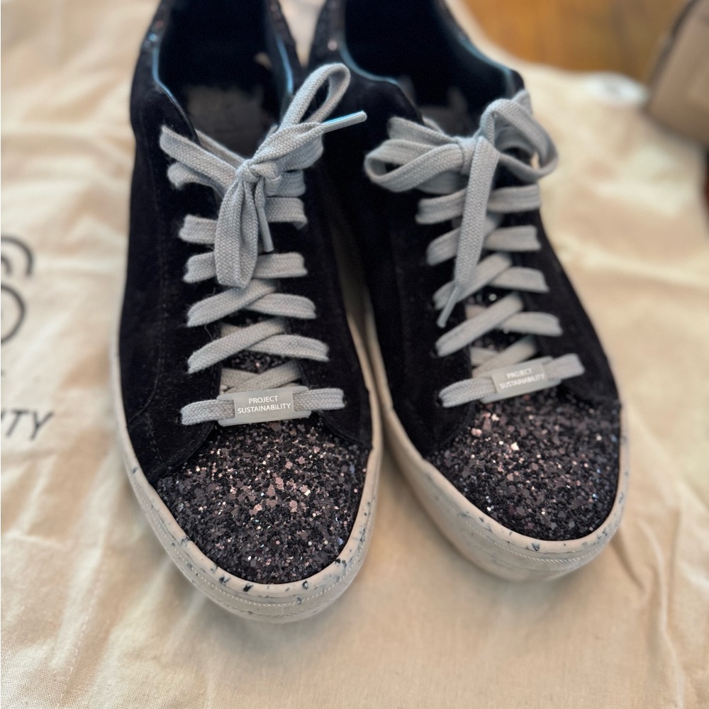 P448 Black and Gray Sparkle Sneakers